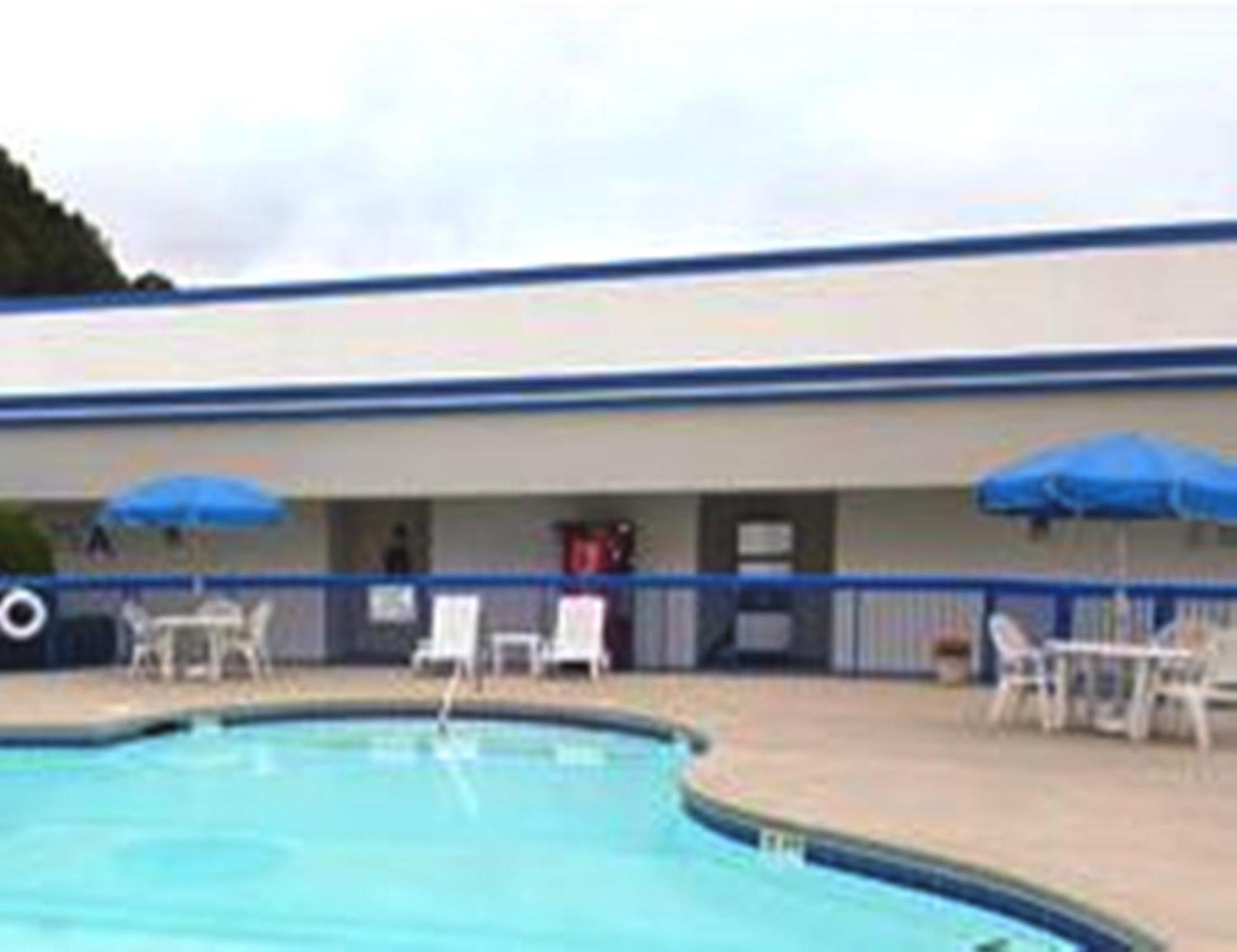 Howard Johnson By Wyndham Commerce Ga Buitenkant foto