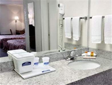 Howard Johnson By Wyndham Commerce Ga Kamer foto